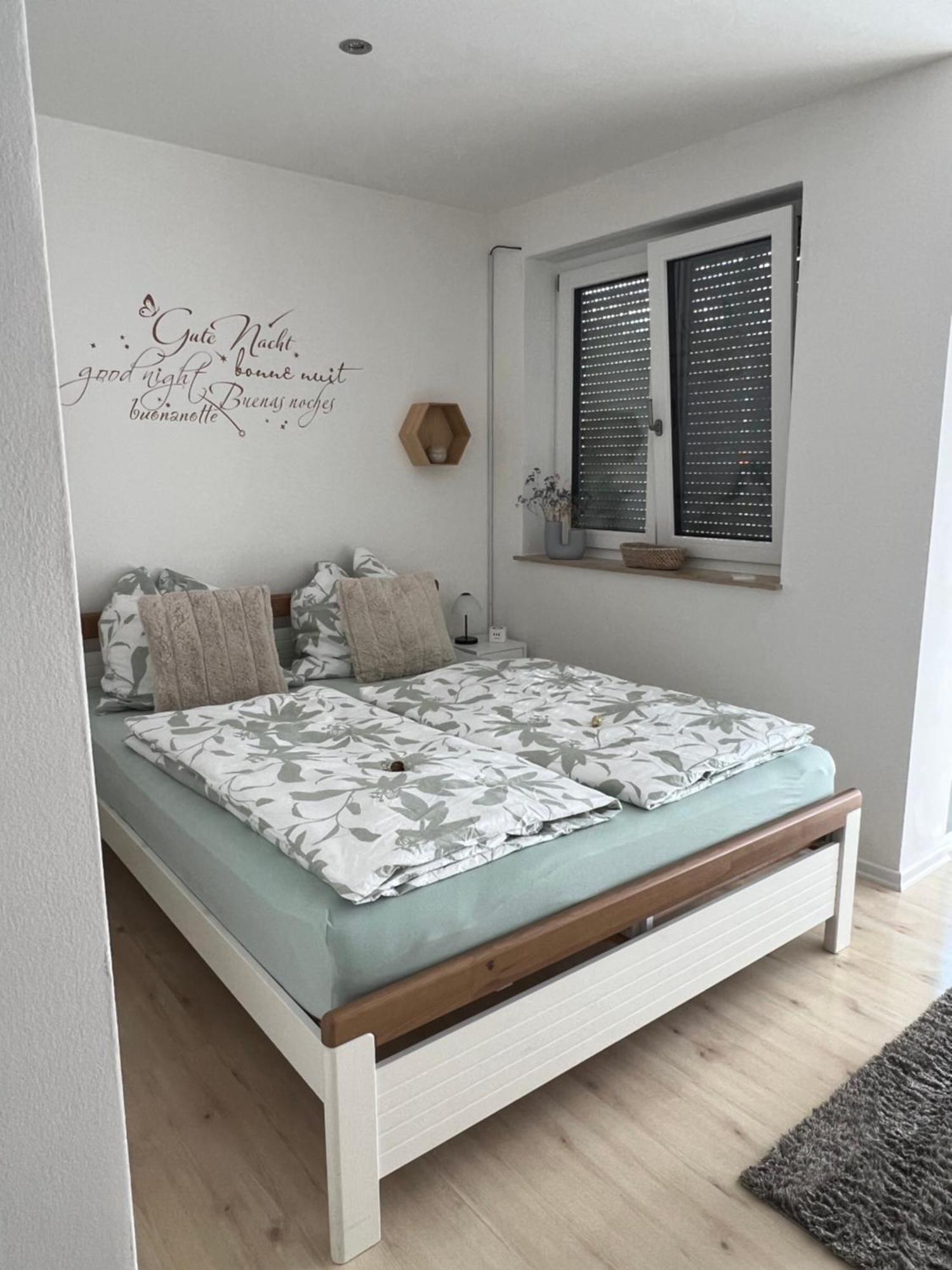 Gemuetliche Ferienwohnung Mit Charme Edling Luaran gambar